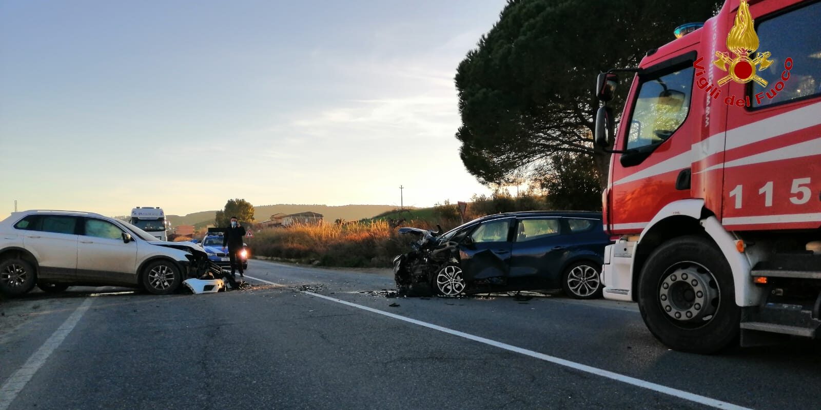 Incidente Frontale Nel Crotonese Tre Feriti Corriere Della Calabria